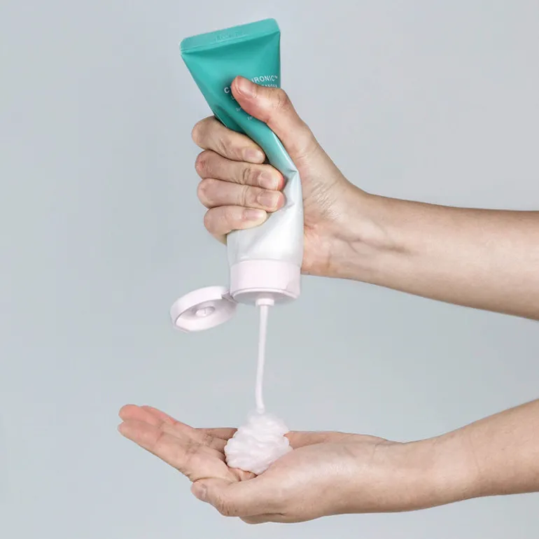 Cicaluronic Low Ph Cleanser