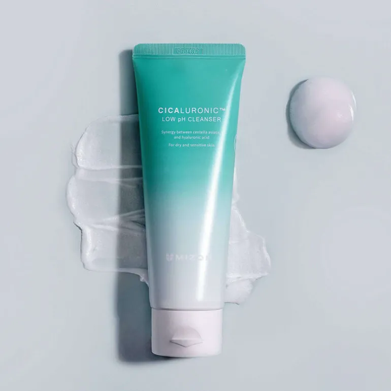 Cicaluronic Low Ph Cleanser