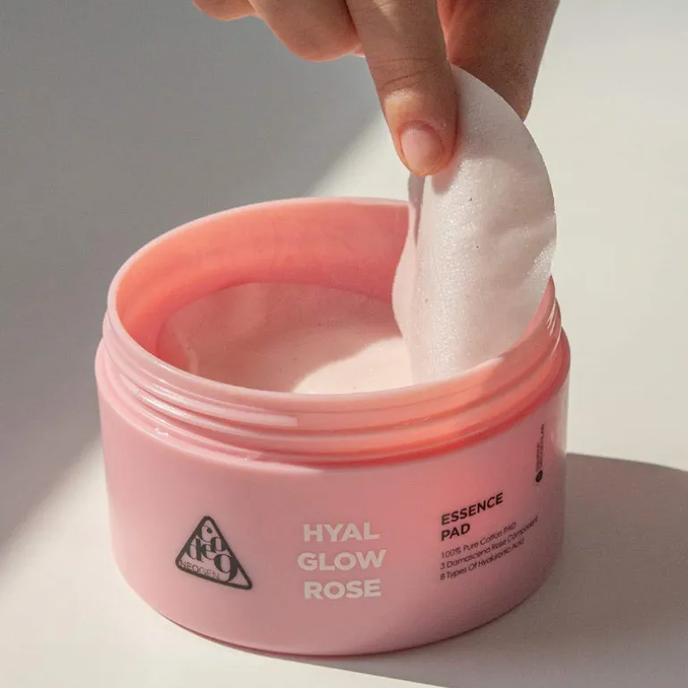 CODE9 Hyal Glow Rose Essence Pad