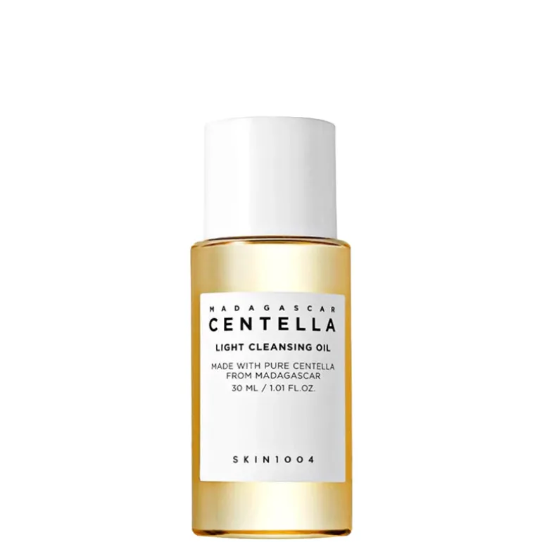 Madagascar Centella Light Cleansing Oil
