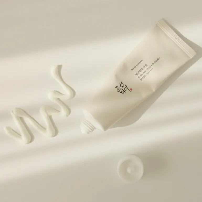Relief Sun : Rice + Probiotics SPF50+ PA++++