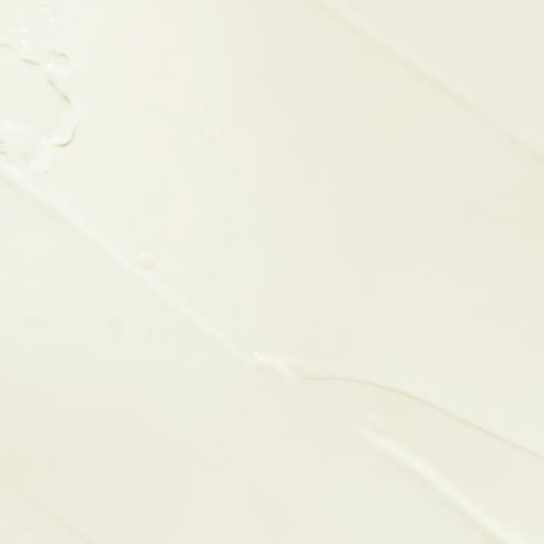 UV Defense Moist Cream SPF50+ PA++++